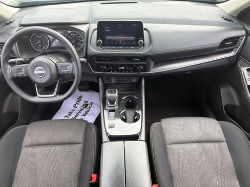 Used 2024 Nissan Rogue SV FWD image 13