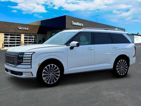 New 2026 Hyundai Palisade Calligraphy AWD/4WD image 2