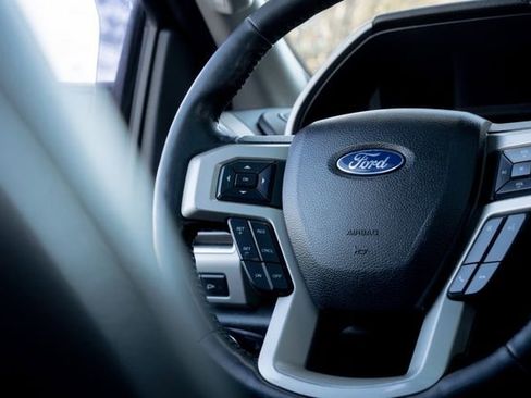 Used 2017 Ford F250 Lariat w/ Lariat Ultimate Package image 47