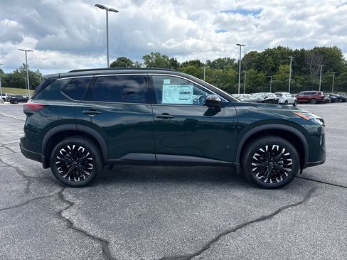 New 2026 Nissan Rogue Dark Armor AWD/4WD image 4
