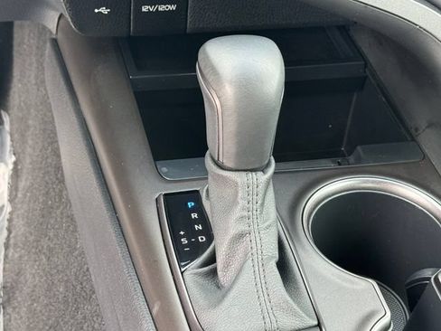 Used 2023 Toyota Camry SE FWD image 19