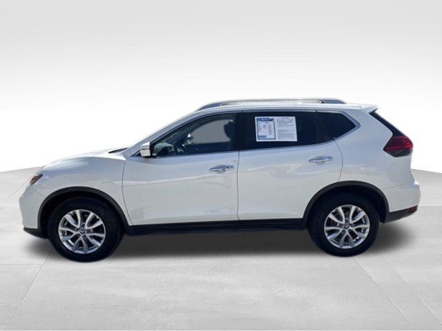 Used 2017 Nissan Rogue SV FWD image 4