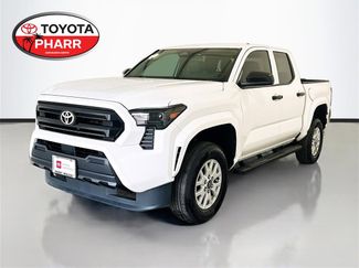 Used 2025 Toyota Tacoma SR video 1