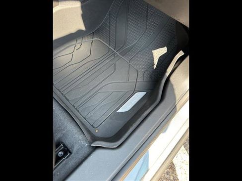 Used 2024 Chevrolet Malibu RS image 21