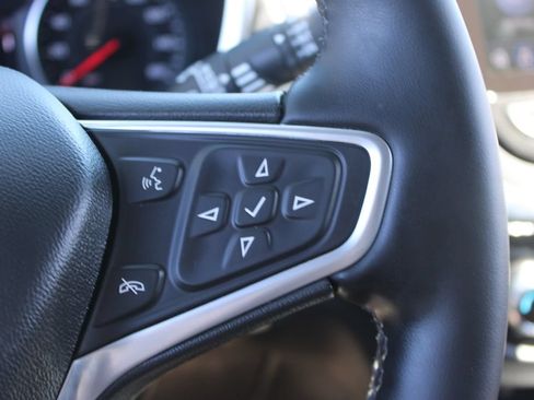 Used 2023 Chevrolet Equinox Premier AWD/4WD image 38