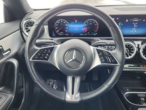 Used 2025 Mercedes-Benz CLA 250 4MATIC image 33