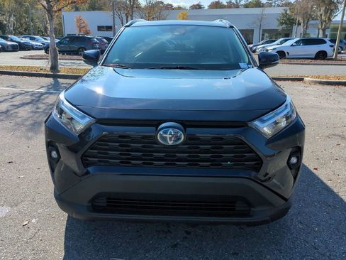 Certified 2022 Toyota RAV4 XLE Premium image 9