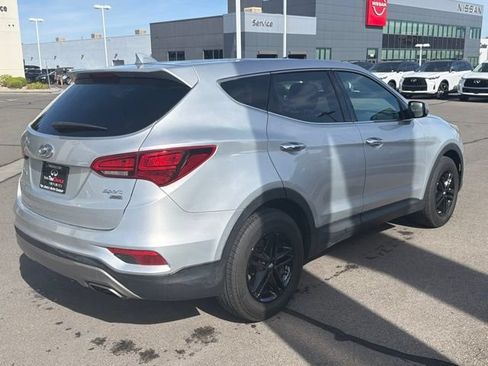 Used 2017 Hyundai Santa Fe Sport AWD/4WD image 10