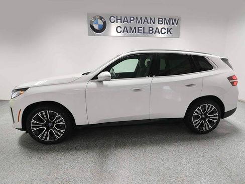 Used 2026 BMW X3 xDrive30i w/ Convenience Package AWD/4WD image 3