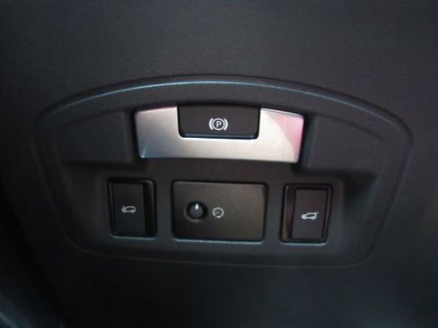 Used 2020 Jaguar I-PACE HSE image 39