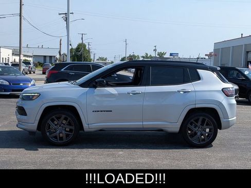 Used 2024 Jeep Compass Limited w/ High Altitude Package AWD/4WD image 5
