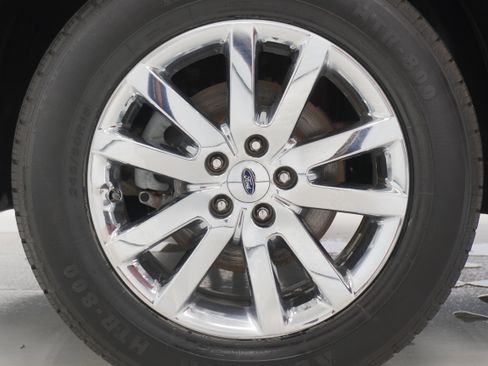 Used 2013 Ford Edge SEL FWD image 24