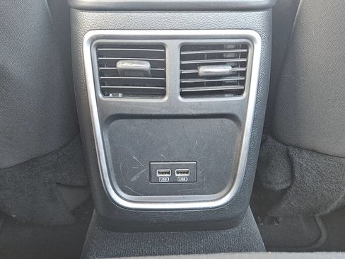 Used 2023 Dodge Charger SXT RWD image 28