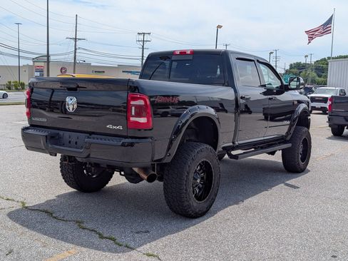 Used 2022 RAM 2500 Laramie AWD/4WD image 3