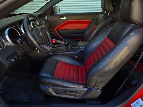 Used 2008 Ford Mustang Shelby GT500 RWD image 17