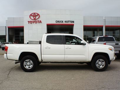Used 2022 Toyota Tacoma SR w/ SR Convenience Package