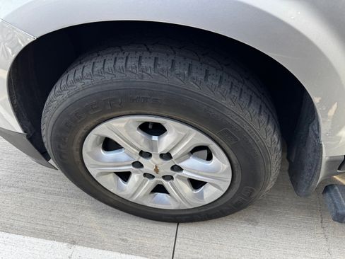 Used 2017 Chevrolet Traverse LS image 8