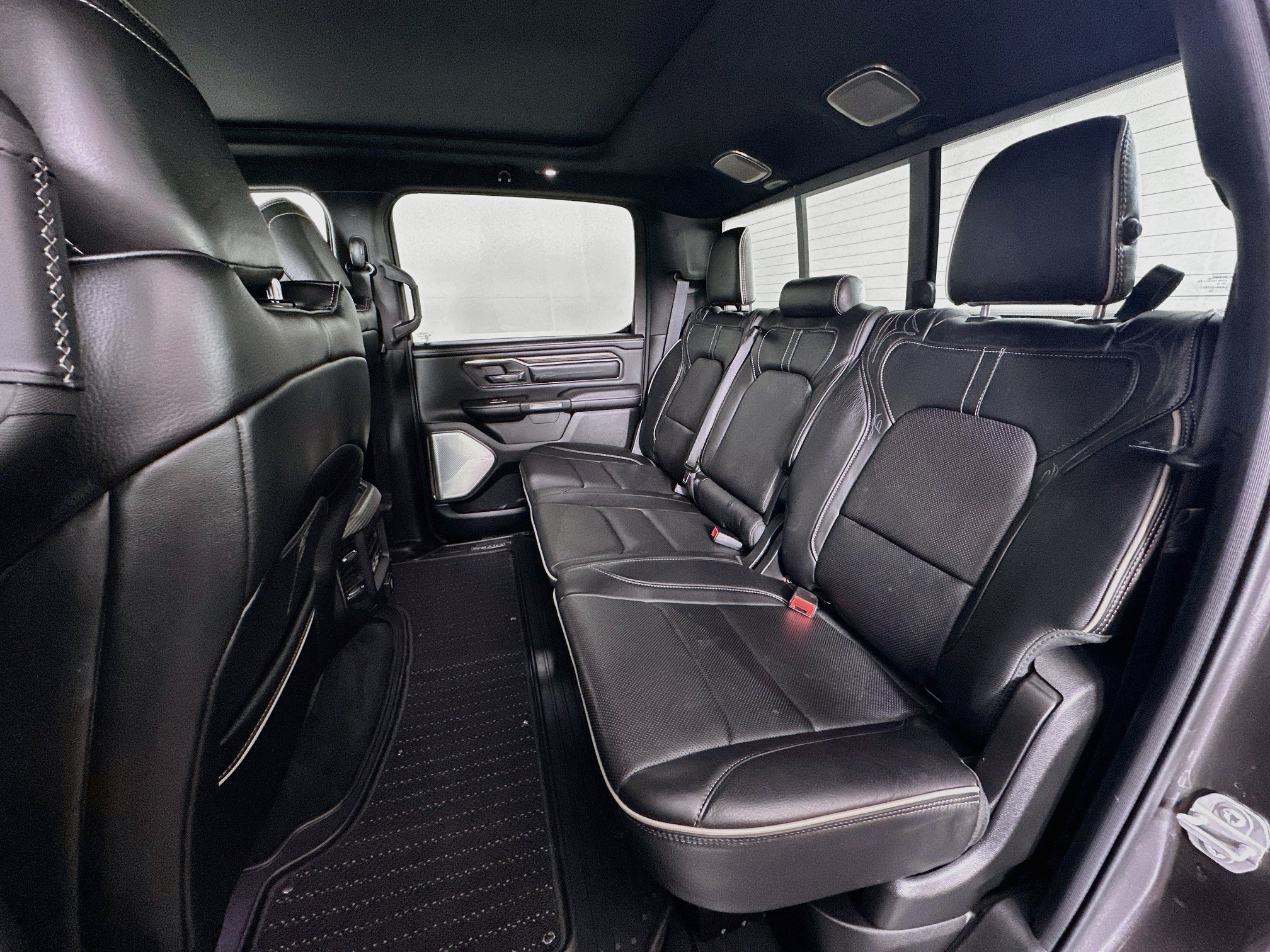 Used 2020 RAM 1500 Limited RWD image 29