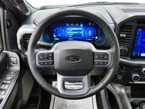 Used 2025 Ford F150 Lariat AWD/4WD image 24