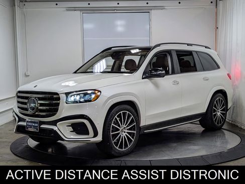 Used 2024 Mercedes-Benz GLS 450 4MATIC w/ Pinnacle Trim Package image 4