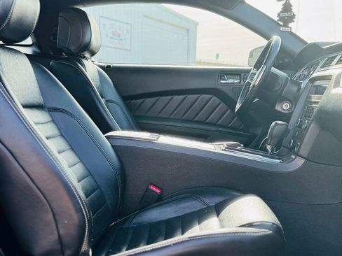 Used 2014 Ford Mustang Premium w/ Equipment Group 202A image 11