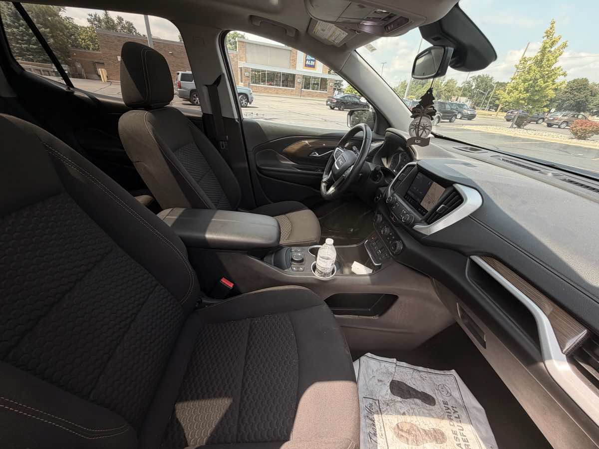 Used 2021 GMC Terrain SLE w/ Driver Convenience Package AWD/4WD image 14