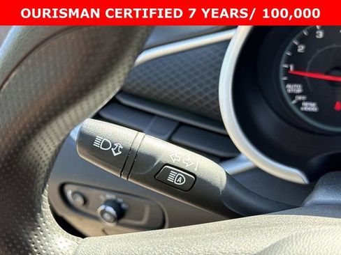 Used 2024 Chevrolet Malibu LT FWD image 28