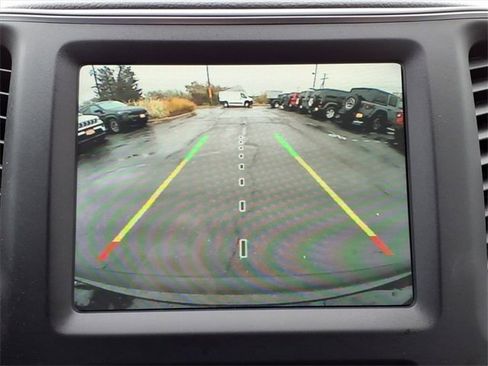 Certified 2022 Jeep Cherokee Latitude Lux image 29