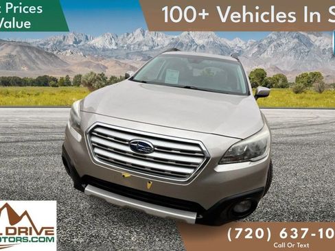 Used 2017 Subaru Outback 2.5i Limited image 2