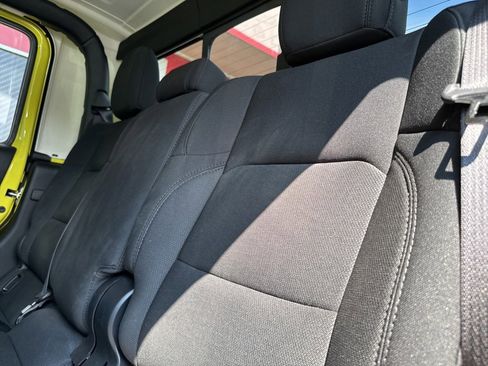 Used 2023 Jeep Gladiator Willys image 52