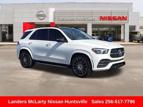 Used 2021 Mercedes-Benz GLE 350 4MATIC w/ AMG Line Exterior image 1