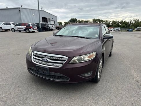 Used 2011 Ford Taurus Limited FWD image 16