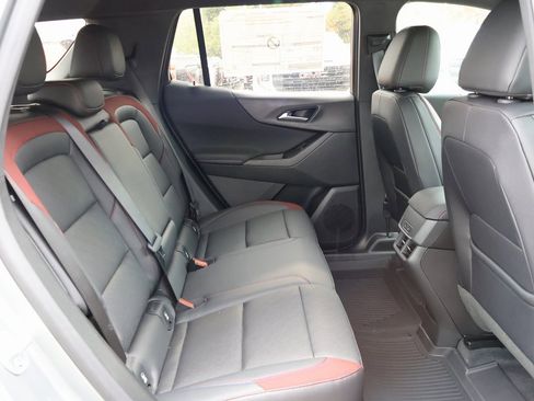 New 2026 Chevrolet Equinox RS w/ Convenience Package III image 29