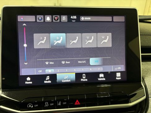 Used 2022 Jeep Compass Latitude image 15