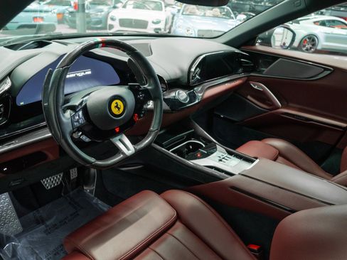 Used 2024 Ferrari Purosangue AWD/4WD image 12
