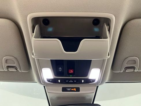 Used 2025 Honda Accord SE image 36
