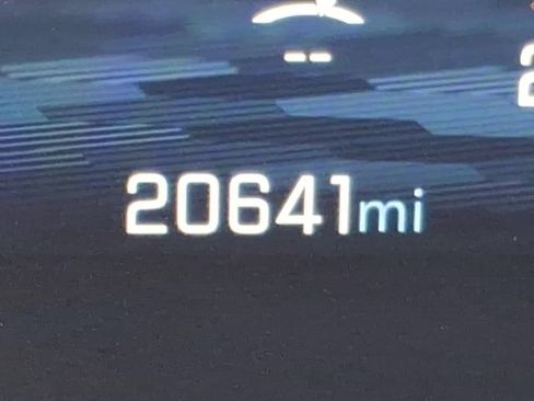 Used 2024 Chevrolet Blazer EV LT AWD/4WD image 28