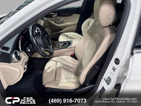 Used 2019 Mercedes-Benz C 300 Sedan image 12