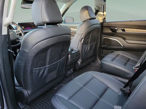 Used 2022 Kia Telluride SX FWD image 6
