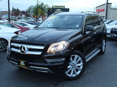 Used 2016 Mercedes-Benz GL 450 4MATIC image 44