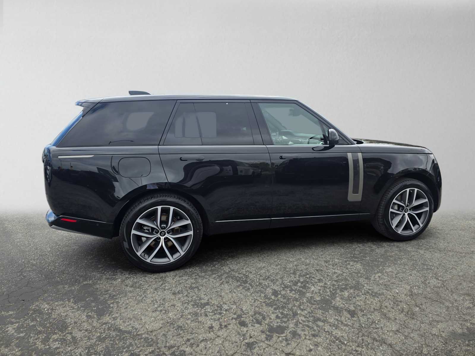 New 2027 Land Rover Range Rover SE AWD/4WD image 6