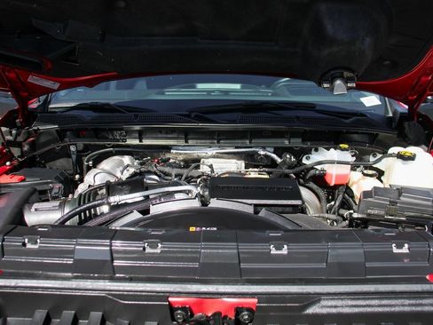 Used 2023 GMC Sierra 3500 Denali w/ Denali Ultimate Package image 12