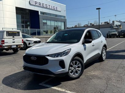 New 2026 Ford Escape Active w/ Cold Weather Package