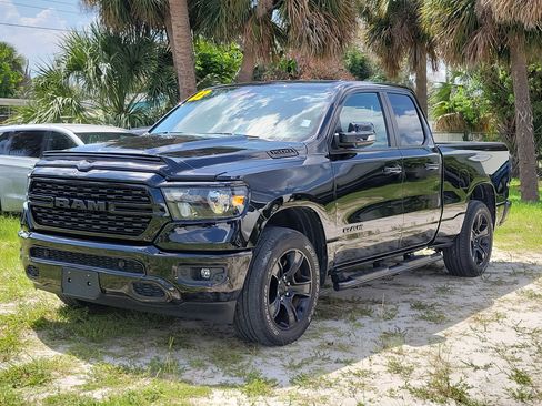 Used 2022 RAM 1500 Big Horn AWD/4WD image 2