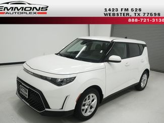 Used 2023 Kia Soul LX w/ LX Technology Package FWD video 1