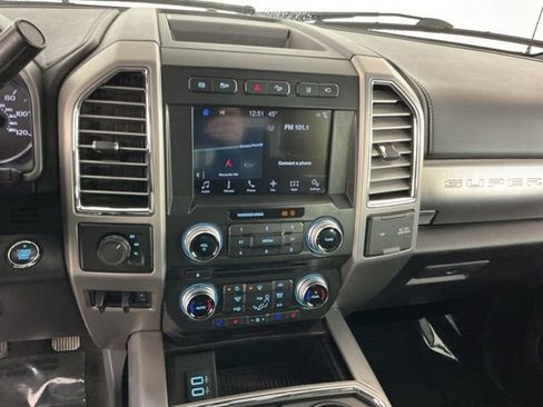 Used 2017 Ford F350 Platinum w/ Platinum Ultimate Package image 24