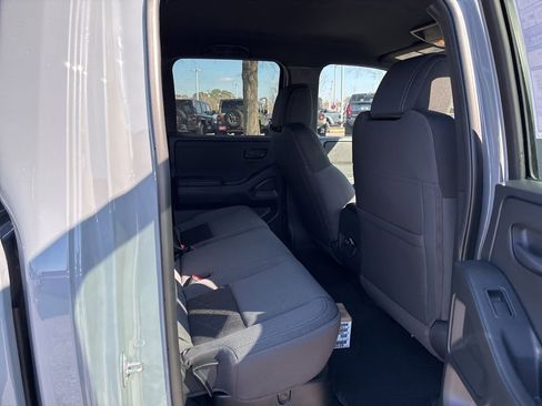 New 2026 Nissan Frontier SV w/ SV Convenience Package image 18
