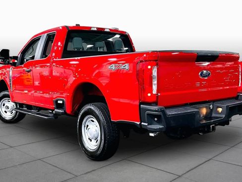 Used 2023 Ford F250 XL w/ Snow Plow Prep Package AWD/4WD image 12