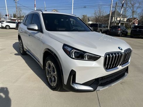 Used 2024 BMW X1 xDrive28i w/ Technology Package AWD/4WD image 11
