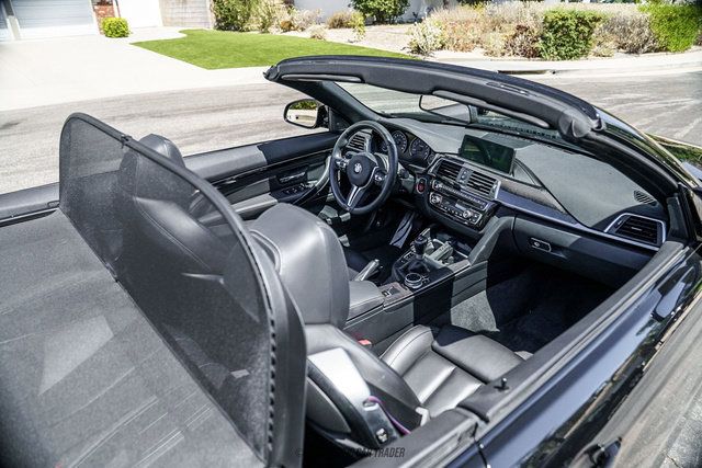 Used 2020 BMW M4 Convertible w/ Competition Package RWD image 35